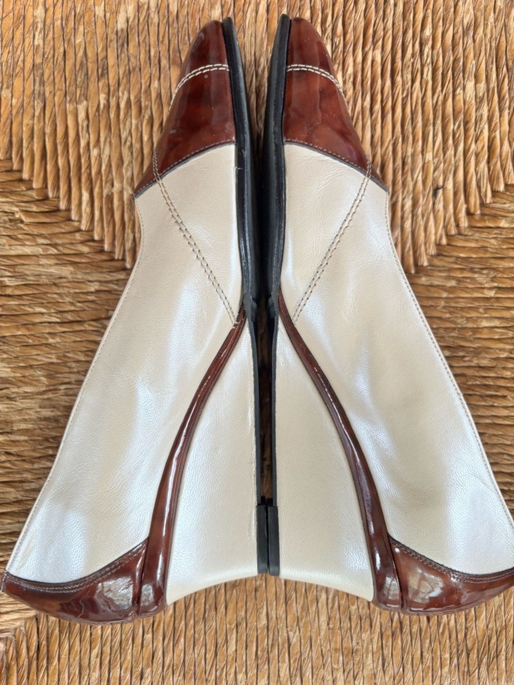 California Magdesians Two-Tone Cream & Brown Women's Leather wedges size 9.5 - Picture 4 of 10